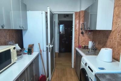 Apartament cu 2 camere decomandat în Km 4-5 - 13