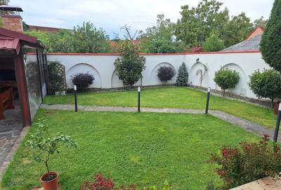 Casa ultracentrala - 6