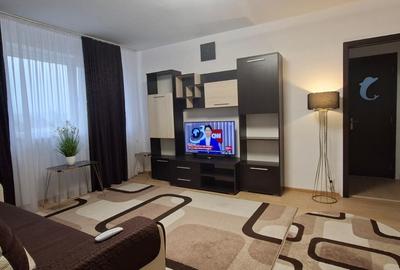 Inchiriere apartament 2 camere Apusului, prima inchiriere - 1