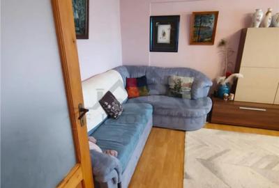 Apartament cu 4 camere decomandat, mobilat în Nicolina - 6