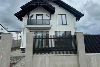 Casa Premium, 4 camere, 500 mp teren, toate utilitatile, Sanpetru-Harman - 1