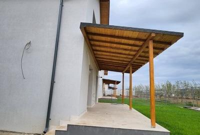 Casă cu 5 camere cu Teren 400 Mp în Berceni - 7