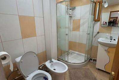 Apartament cu 3 camere în Central - 6