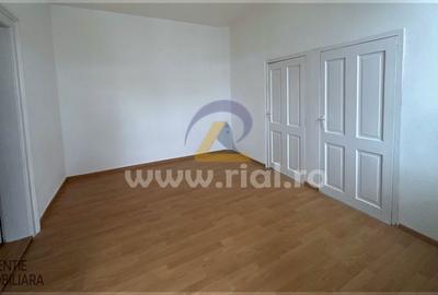 Apartament cu 2 camere decomandat în Central - 3