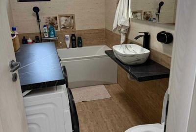Apartament cu 2 camere decomandat în Dobroești