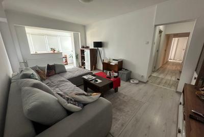 Apartament cu 4 camere decomandat în Iancului - 2