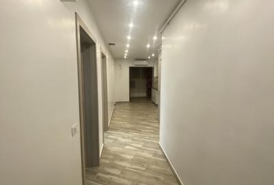 Vanzare apartament 3 camere Centrul Civic Brasov - 9