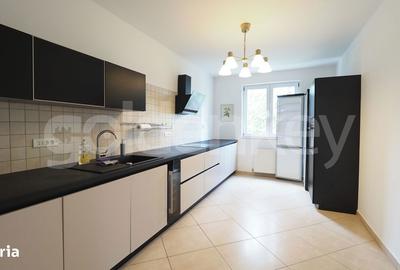 Casă cu 5 camere cu Teren 290 Mp în Central - 10