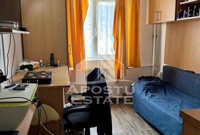 Garsonieră decomandată, mobilată în Complex Studențesc - 1