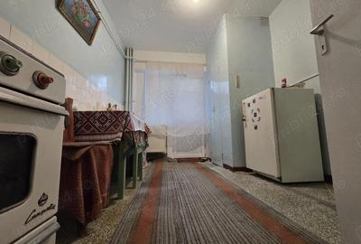 Apartament cu 2 camere decomandat în Plantelor - 1