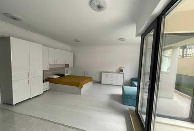 Garsonieră decomandată, mobilată în Universitate - 5