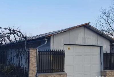 Casă cu Teren 1439 Mp în Central - 4