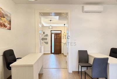 Apartament cu 3 camere semidecomandat în Central - 11