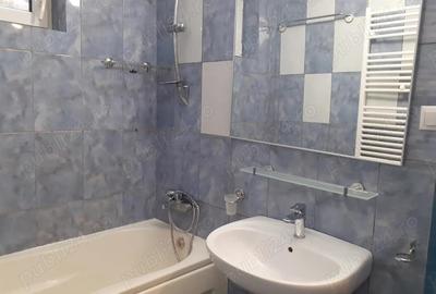 Apartament cu 3 camere decomandat în Barieră - 5
