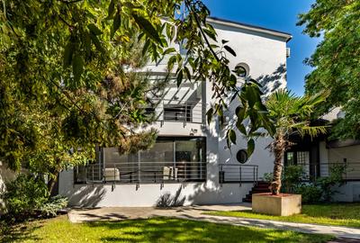 Vila Individuala de Lux in Herastrau - 10 Camere, Cinema, Piscina Reamenajabila - 2