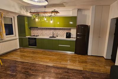 Tomis plus , bloc nou cu lift si boxa - 2