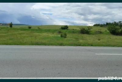 Teren de 2800 mp, în Central