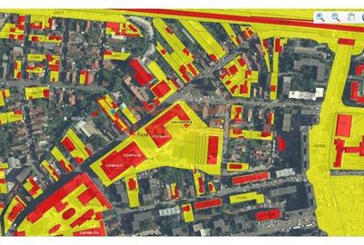 Teren + casa demolabila de vanzare semicentral ! - 2