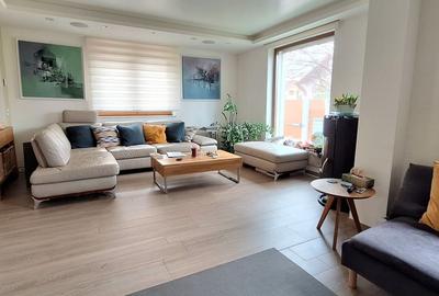 Casa eficienta energetic cu piscina in Giroc - 2