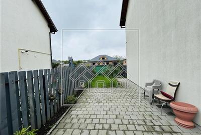 Duplex cu 4 camere cu Canalizare în Aeroport - 11