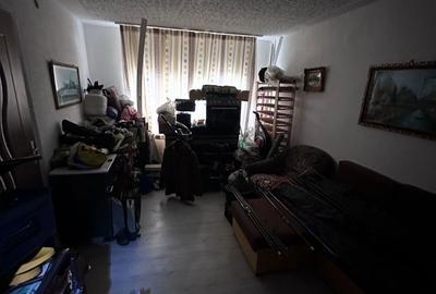 Garsonieră decomandată în Uric - 3