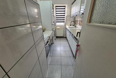 Apartament cu 3 camere decomandat, mobilat în Alexandru cel Bun - 8