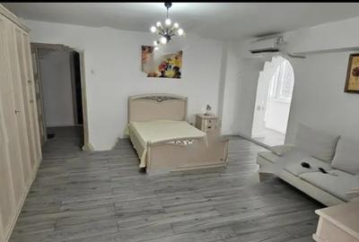 Unirii Metrou, FANTANI bl MIXT reabilitat,DECOAMANDATA,2 balcoane,mobilata Lux!