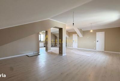 Casă cu 5 camere cu Teren 450 Mp în Berceni