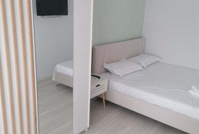 Inchiriez apartament 2 camere semidecomandat zona Tomis Nord - 2