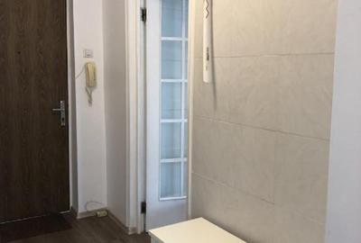 Garsonieră semidecomandată, mobilată în 1 Mai - 9