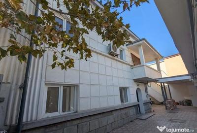 Casă cu 6 camere cu Teren 250 Mp în Tineretului - 9