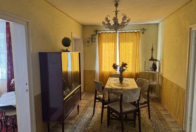 Casă cu 4 camere în Dobrotești - 2