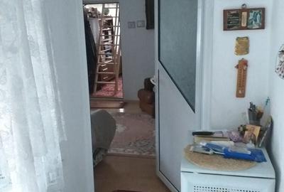 Casă cu 4 camere în Cocorăștii Caplii - 16