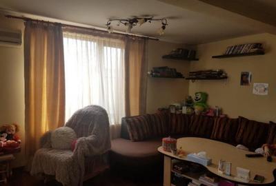 Casă cu 5 camere cu Teren 1600 Mp în Jilava - 1