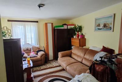 Teren 597 mp intravilan, dublă deschidere, casă demolabilă, utilități - 5