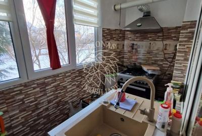 Apartament cu 3 camere semidecomandat în Sud - 8