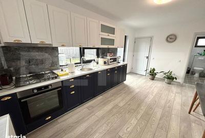 Casă cu 4 camere cu Teren 1000 Mp în Gura Ocniței - 11