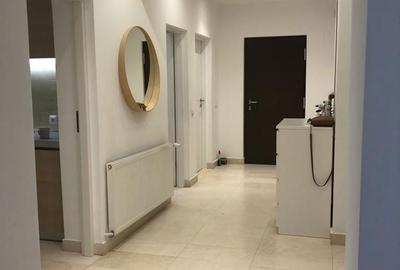 Casă cu 6 camere cu Teren 288 Mp în Central