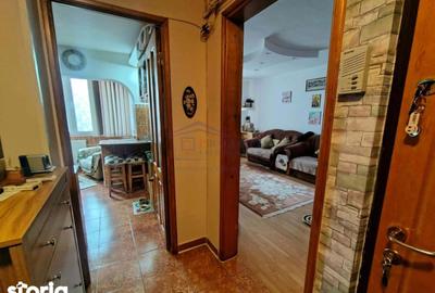 Apartament cu 3 camere decomandat, mobilat în Obcini - 7