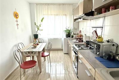 Apartament 3 camere de inchiriat Parc Chindia - 2