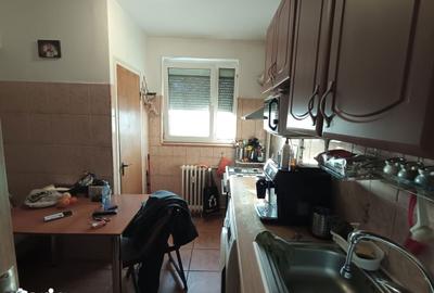 Apartament cu 3 camere, mobilat în Vitan - 9