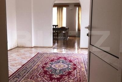 Casa de vanzare, cu 7 camere, 350 mp u & 2850 mp teren - 4