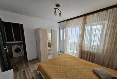 Apartament cu 2 camere decomandat, mobilat în Poarta 6 - 4