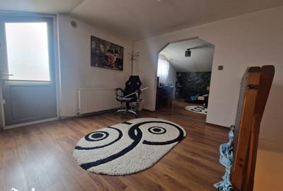 Casă cu 6 camere cu Teren 425 Mp în Lumina - 12