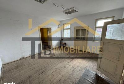 Casă cu 2 camere cu Teren 1192 Mp în Criș - 2