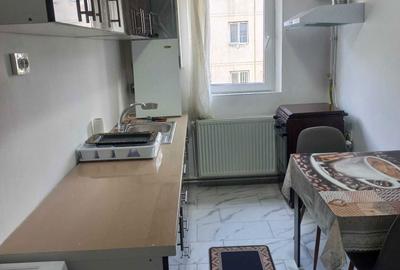 Apartament cu 3 camere decomandat în Central - 1