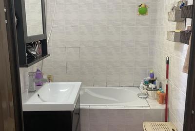 Apartament cu 3 camere decomandat în Pantelimon - 4