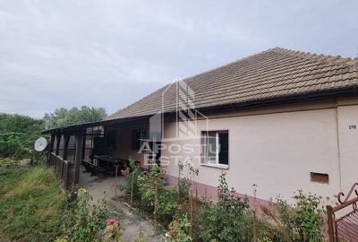 Casă cu 3 camere cu Teren 1800 Mp în Covaci - 1