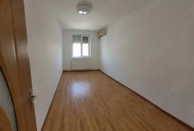 Vanzare Apartament Constan?a, Zona Far Abator