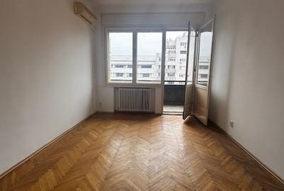 Apartament cu 5 camere semidecomandat în P-ța Romană - 1